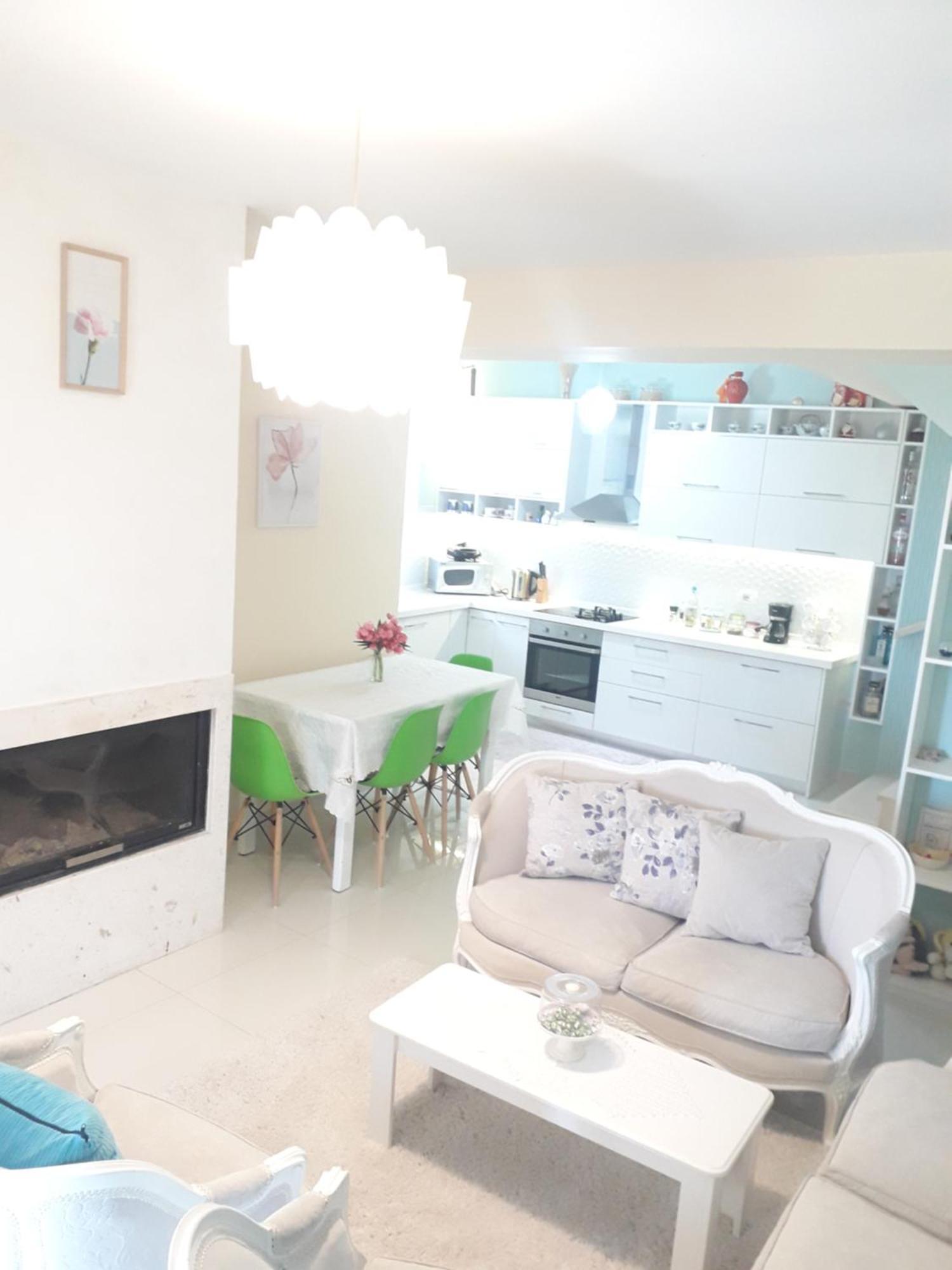Kuci, Drobonik Villa Berat